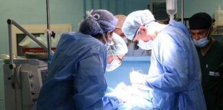 تونس تنجح في أول عملية قلب دقيقة لرضيع عمره 3 أشهر