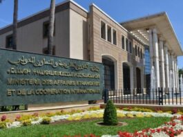إنهاء مهام حسن طارق كسفير المغرب لدى تونس وتعيينه وسيطاً للمملكة