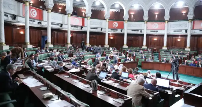 إدانة نائب سابق في تونس بـ4 سنوات سجن و5 ملايين دينار غرامة