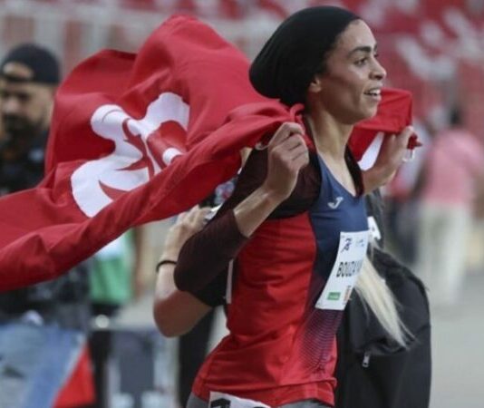 التونسية مروى بوزياني تتألق وتفوز بسباق 3 آلاف متر موانع في بولندا
