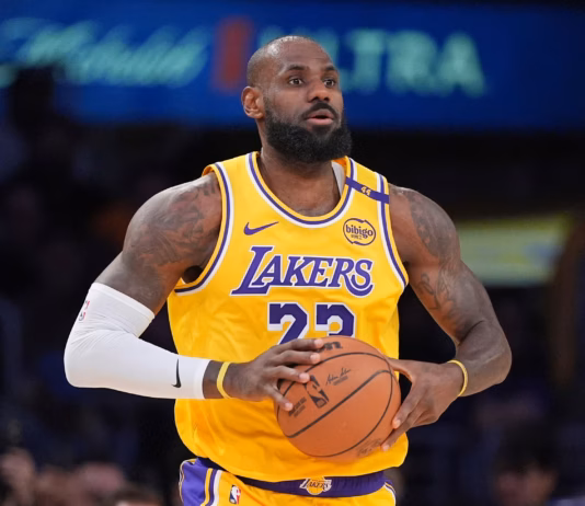 بيع لوس أنجلوس ليكرز بـ10 مليارات دولار في صفقة قياسية