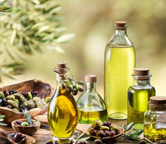 تراجع إيرادات زيت الزيتون التونسي رغم زيادة التصدير