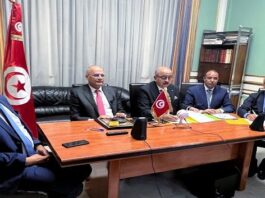 وزير الخارجية يُجري اجتماعاً مع رؤساء البعثات القنصلية التونسية في فرنسا
