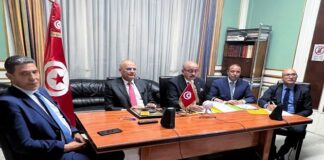 وزير الخارجية يُجري اجتماعاً مع رؤساء البعثات القنصلية التونسية في فرنسا