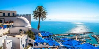 توقعات الطقس ليوم الجمعة 4 يوليو 2025 سيكون الطقس مشمسًا وحارًا جدًا يوم الجمعة 4 يوليو في تونس. ستصل درجات الحرارة إلى 38 درجة مئوية في المناطق الداخلية من البلاد، مع توقع رياح معتدلة إلى قوية في فترة بعد الظهر، خاصة على السواحل. أما البحر فسيكون قليل الاضطراب.