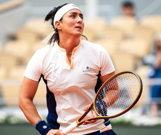 أنس جابر تتراجع إلى المركز 71 في تصنيف التنس العالمي