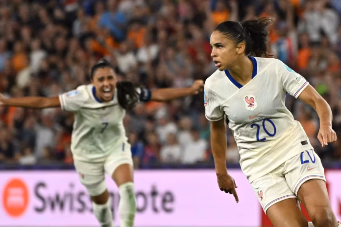 فرنسا تكتسح هولندا وتبلغ ربع نهائي يورو السيدات 2025