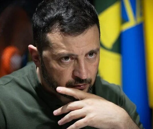  زيلينسكي: لا حل للحرب دون أوكرانيا قبل قمة ترامب وبوتين