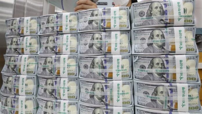 احتياطي تونس من النقد الأجنبي يرتفع إلى 105 أيام توريد