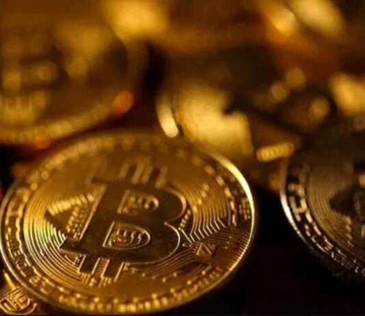 بيتكوين يحطم رقمه القياسي ويصل إلى 124 ألف دولار