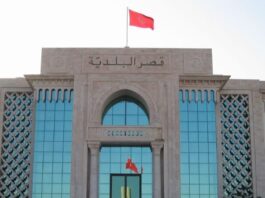 بلدية تونس تُمهل أصحاب المحلات والمنتصبين شهراً لتسوية وضعياتهم
