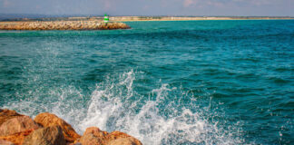 طقس مشمس وحار مع احتمالات عواصف رعدية في غرب البلاد
