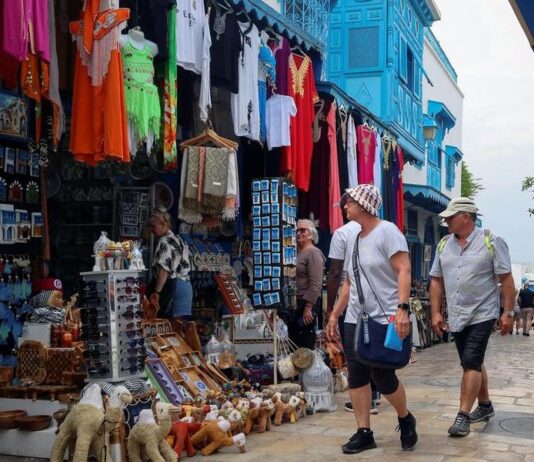 أكثر من 2,7 مليون جزائري وليبي زاروا تونس في 2025