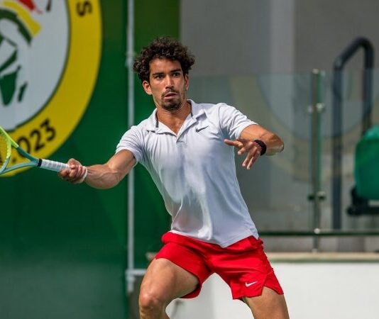 معز الشرقي يتوج بلقب دورة بورتو للتنس بعد فوز كبير على مايسترلي