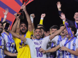 بيراميدز يهزم الأهلي السعودي ويتوج بكأس القارات الثلاث