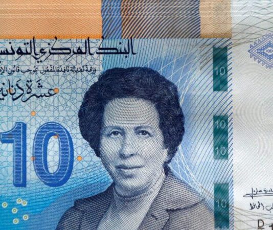 مؤسسة "فداء" تمنح دراسية لأبناء الشهداء وجرحى الاعتداءات الإرهابية