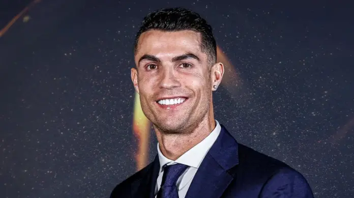 كريستيانو رونالدو يُتوج بجائزة أفضل لاعب في كل العصور من الدوري البرتغالي