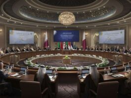 قمة الدوحة: القادة العرب والمسلمون ينددون بالعدوان الصهيوني ويدعمون قطر وفلسطين