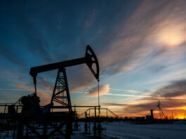 أسعار النفط ترتفع بعد إعلان الهند وقف وارداتها من روسيا