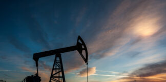 أسعار النفط ترتفع بعد إعلان الهند وقف وارداتها من روسيا