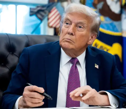 ترامب يهدد حماس بنزع السلاح قسراً في غزة