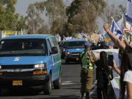 حماس تُطلق 20 رهينة مقابل 1966 فلسطينياً: تفاصيل التبادل