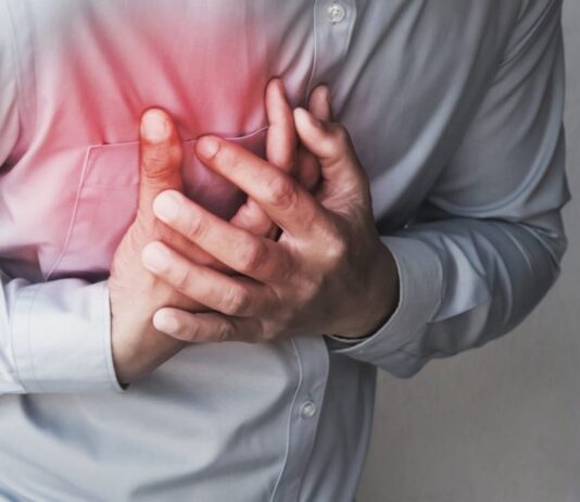 علامات النوبة القلبية في الأرجل: كيف تشخصها مبكرًا