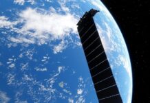 Starlink تفقد قمراً يومياً: تهديد للغلاف الجوي والمدارات