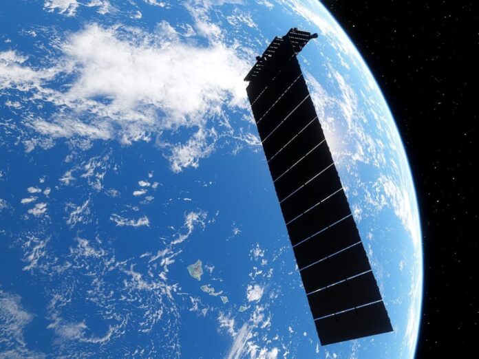 Starlink تفقد قمراً يومياً: تهديد للغلاف الجوي والمدارات