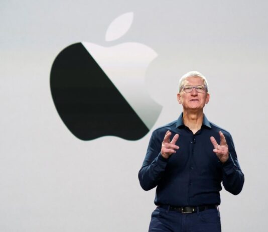 تيم كوك يفكر في الرحيل عن أبل: جون تيرنوس المرشح الأقوى