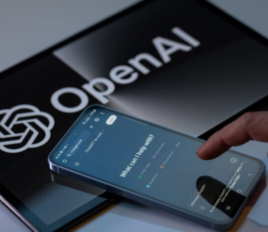 OpenAI تطلق GPT-5.1: تحديث ذكي ومتفاعل يجعل ChatGPT أكثر واقعية
