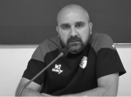 توفي مدرب رادنيتشكي 1925 ملادن جيزيوفيتش اثناء مباراة: ماساة في الدوري الصربي