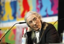 الجزائر تُطلق سراح الكاتب بوالم سانسال بعد عفو رئاسي