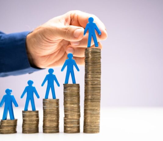 زيادات الرواتب 2026 في تونس جدول زمني وتفاصيل للموظفين والمتقاعدين