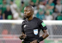 حكم كونغولي لقمة تونس وتنزانيا في الكان!