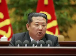 كيم جونغ اون يؤكد استمرار تطوير الصواريخ لخمس سنوات