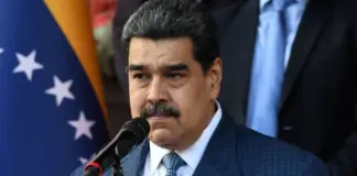 مادورو يرفض "السلام الاستعماري" ويواجه تهديدات ترامب في فنزويلا