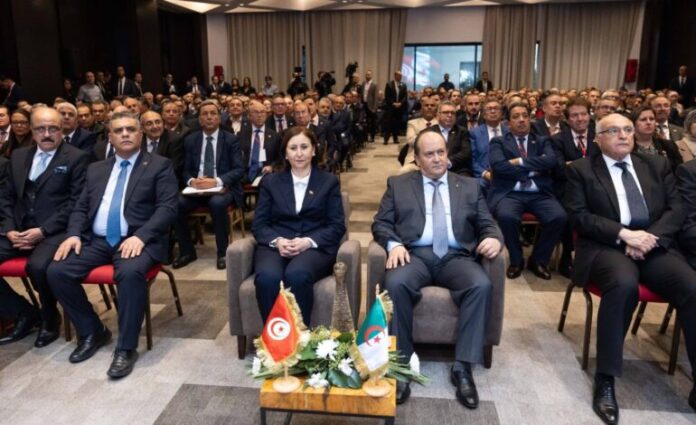 598384499_1279329717558190_91138-770x470 سبع اتفاقيات تونسية-جزائرية في المنتدى الاقتصادي
