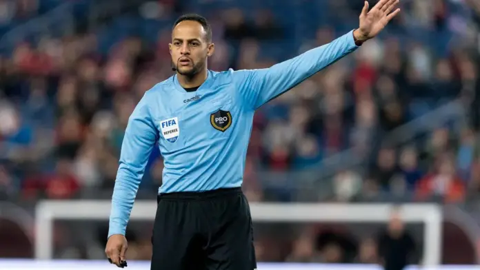 FIFA-Referee-Ismail-El-Fath-to-Lead-Moroccos-Officiating-Reform إسماعيل الفاتح يدير مباراة تونس وفلسطين في كأس العرب 2025