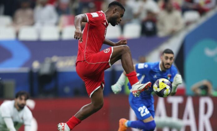 فلسطين تتعادل مع تونس درامياً في كأس العرب