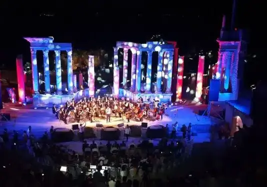 الأوركسترا التونسية تحتفل برأس السنة في الأوبرا