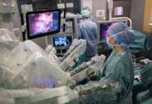 جراحة كلوية روبوتية: تونس تحقق سابقة طبية تفتح آفاقاً جديدة في العلاج الدقيق جراحة كلوية روبوتية: سابقة تونسية في شارل نيكول