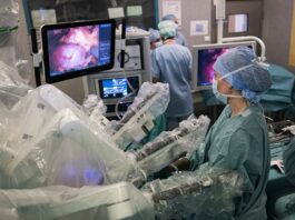 جراحة كلوية روبوتية: سابقة تونسية في شارل نيكول