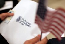 أمريكا تقصر تصاريح عمل اللاجئين إلى 18 شهراً