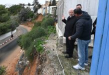 قيس سعيّد في قلب الأزمة بالبحر الأزرق: «الفساد والتخريب هما السبب.. سنعالج الجذور ولن نسكت بعد اليوم» قيس سعيّد: الفساد والتخريب وراء تراكم مياه الأمطار.. سنعالج الجذور جذرياً