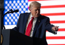 ترامب يفرض رسوماً جمركية على الدول التي تزود كوبا بالنفط