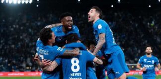 الهلال يهزم النصر 3-1 ويبتعد 7 نقاط في صدارة الدوري