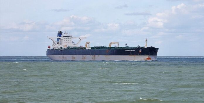 روسيا تتهم أمريكا بقرصنة ناقلة نفط