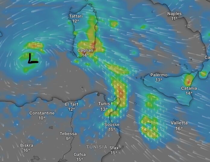 عاصفة هاري تجتاح تونس: أسباب الطقس المتطرف وتأثيراته