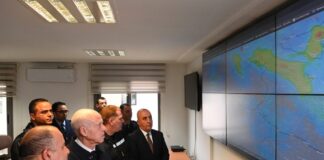 قيس سعيد يتفقد ميدانياً المناطق المتضررة من الفيضانات